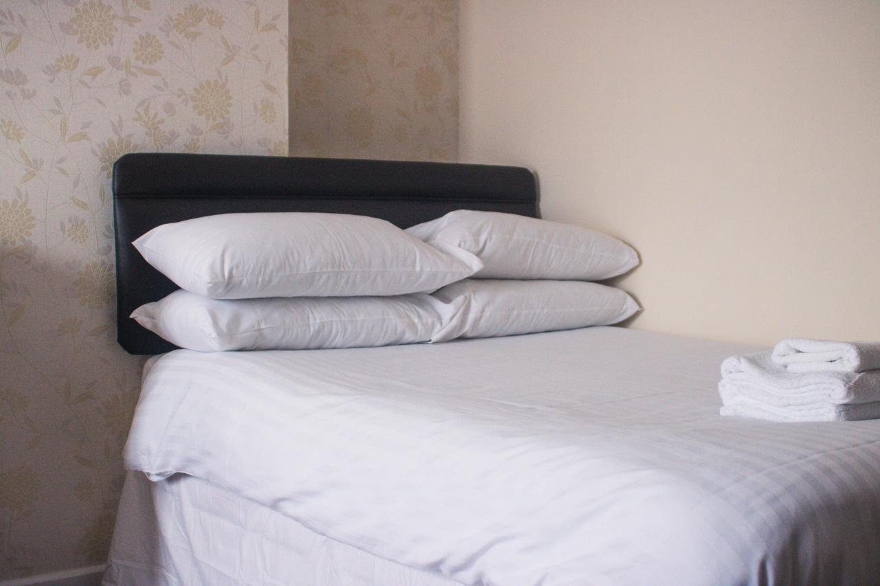 Guest house Wellesley Park 2*